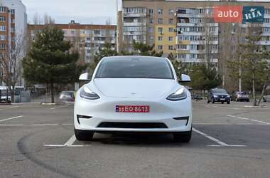 Внедорожник / Кроссовер Tesla Model Y 2020 в 