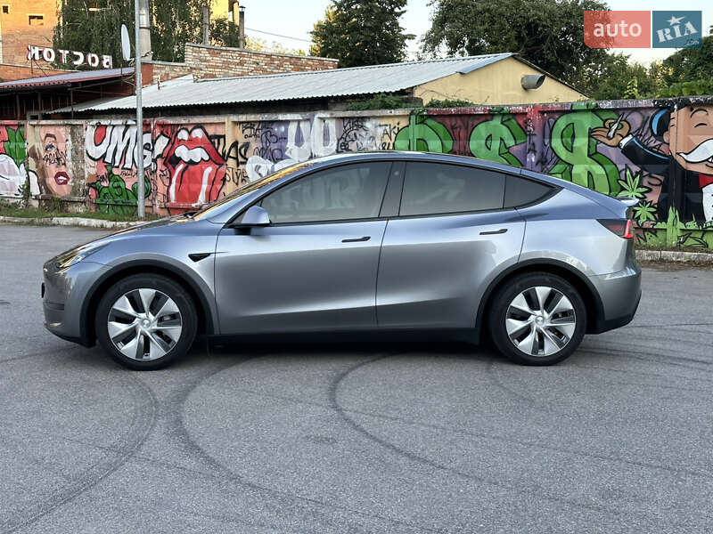 Внедорожник / Кроссовер Tesla Model Y 2023 в Харькове