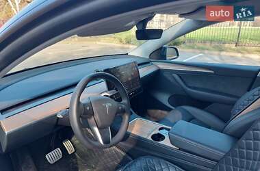 Внедорожник / Кроссовер Tesla Model Y 2023 в Кривом Роге