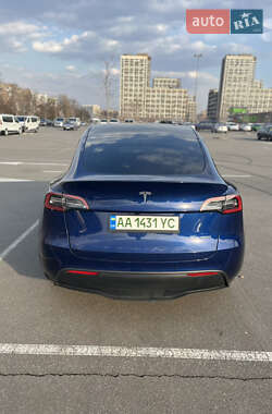 Внедорожник / Кроссовер Tesla Model Y 2021 в 