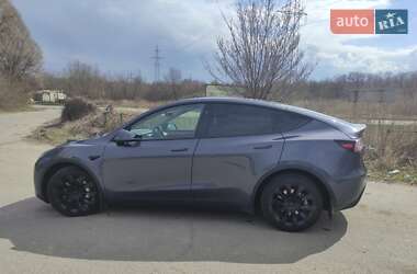 Внедорожник / Кроссовер Tesla Model Y 2023 в 