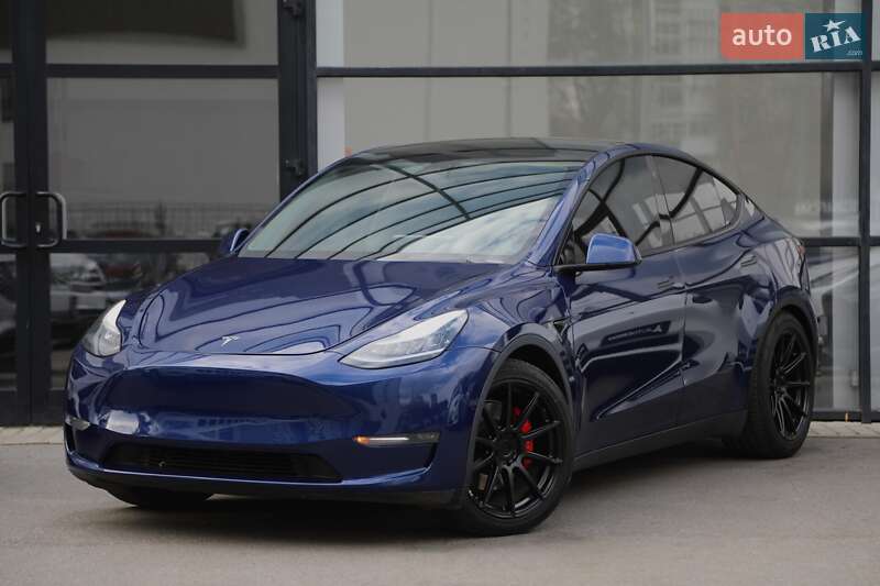 Tesla Model Y 2020