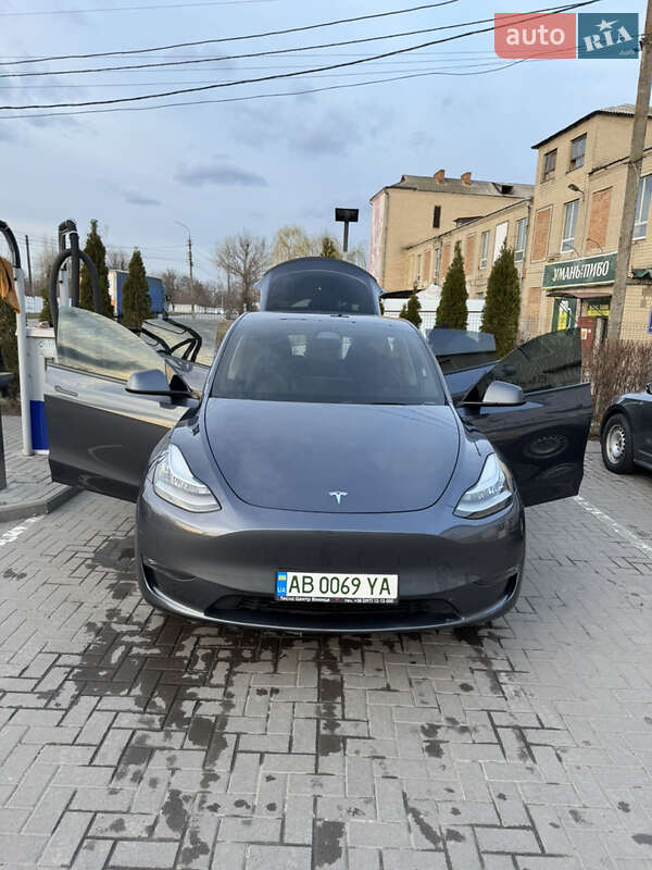 Внедорожник / Кроссовер Tesla Model Y 2022 в Виннице