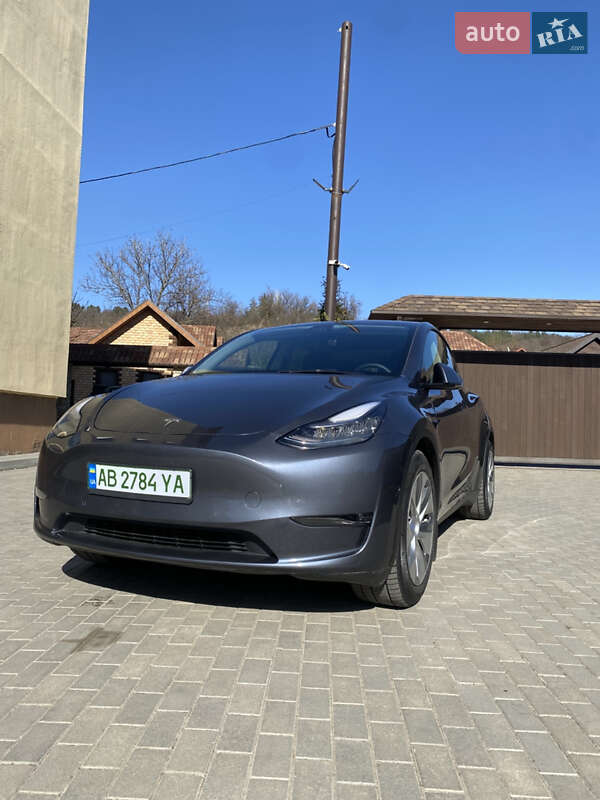 Внедорожник / Кроссовер Tesla Model Y 2022 в 