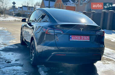 Внедорожник / Кроссовер Tesla Model Y 2024 в 