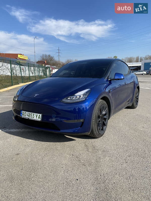 Внедорожник / Кроссовер Tesla Model Y 2021 в 