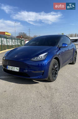 Внедорожник / Кроссовер Tesla Model Y 2021 в 