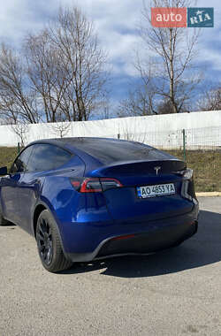 Внедорожник / Кроссовер Tesla Model Y 2021 в 