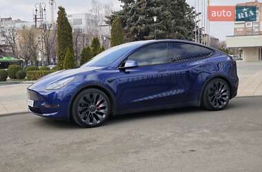 Внедорожник / Кроссовер Tesla Model Y 2022 в 