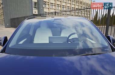 Внедорожник / Кроссовер Tesla Model Y 2022 в 