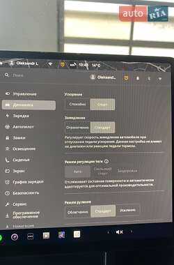 Внедорожник / Кроссовер Tesla Model Y 2025 в 