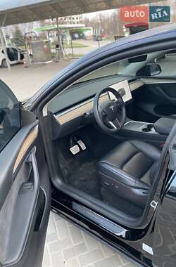 Внедорожник / Кроссовер Tesla Model Y 2022 в 