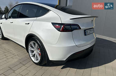 Внедорожник / Кроссовер Tesla Model Y 2023 в 