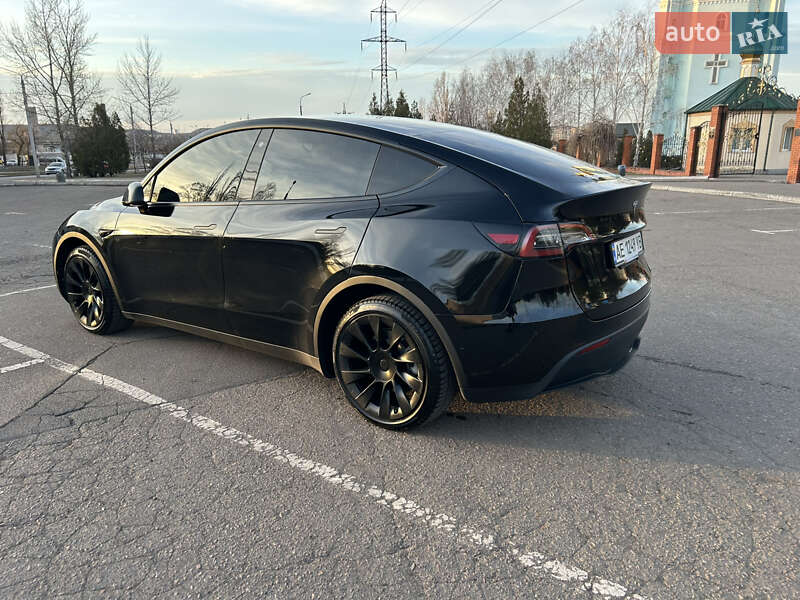 Внедорожник / Кроссовер Tesla Model Y 2020 в Кривом Роге