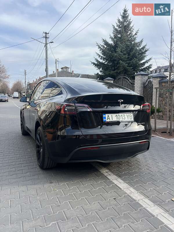 Позашляховик / Кросовер Tesla Model Y 2023 в Києві