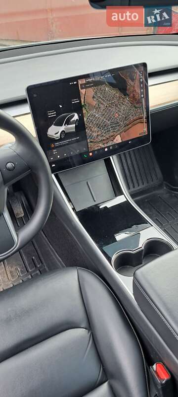 Внедорожник / Кроссовер Tesla Model Y 2020 в Хмельницком