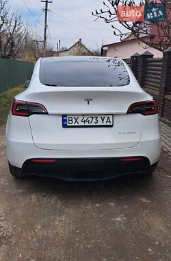 Внедорожник / Кроссовер Tesla Model Y 2020 в 