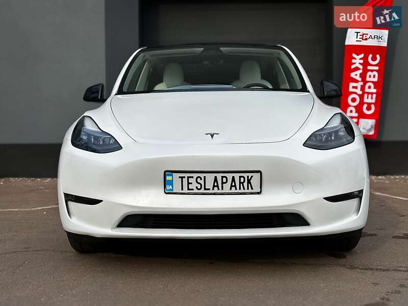 Позашляховик / Кросовер Tesla Model Y 2022 в Києві