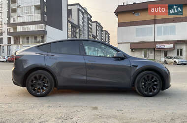 Внедорожник / Кроссовер Tesla Model Y 2023 в 