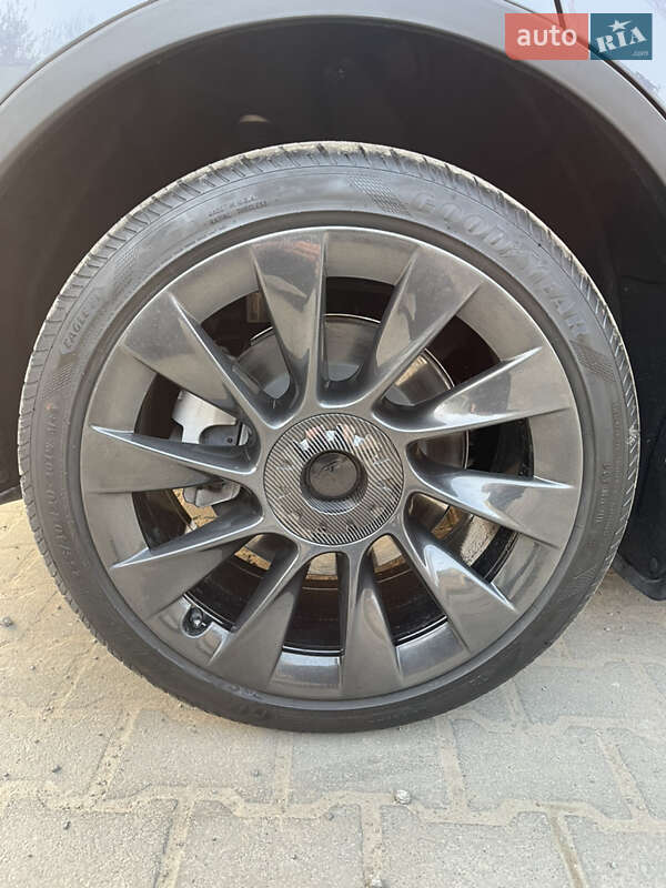 Внедорожник / Кроссовер Tesla Model Y 2023 в Львове фото 22 Внедорожник / Кроссовер Tesla Model Y 2023 в Львове