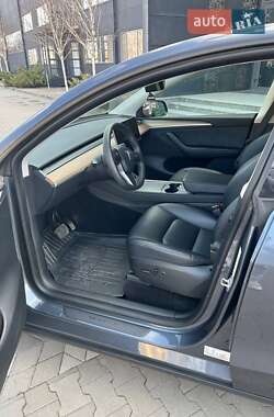 Внедорожник / Кроссовер Tesla Model Y 2023 в 