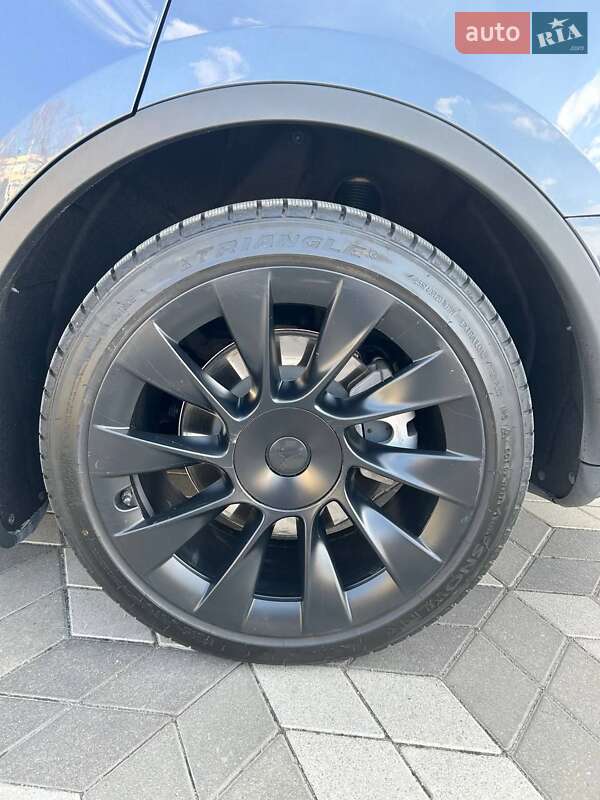 Внедорожник / Кроссовер Tesla Model Y 2023 в Белой Церкви