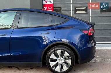 Внедорожник / Кроссовер Tesla Model Y 2022 в 