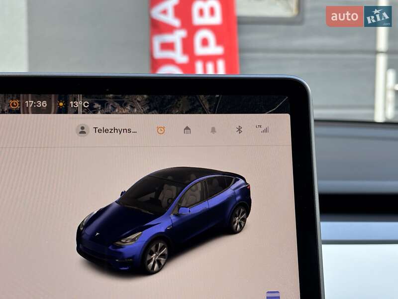 Внедорожник / Кроссовер Tesla Model Y 2022 в Киеве