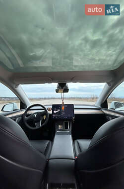 Внедорожник / Кроссовер Tesla Model Y 2022 в 