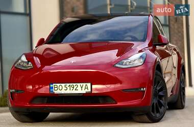 Позашляховик / Кросовер Tesla Model Y 2021 в 