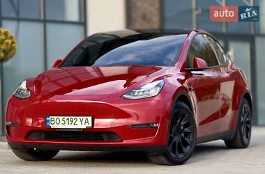 Позашляховик / Кросовер Tesla Model Y 2021 в 