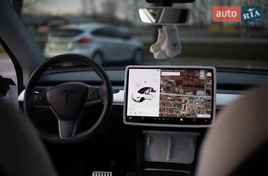Позашляховик / Кросовер Tesla Model Y 2021 в Вінниці
