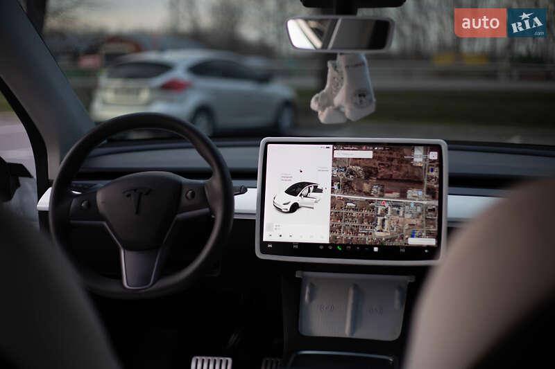 Внедорожник / Кроссовер Tesla Model Y 2021 в Виннице