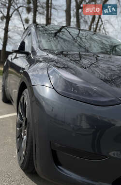 Внедорожник / Кроссовер Tesla Model Y 2021 в 