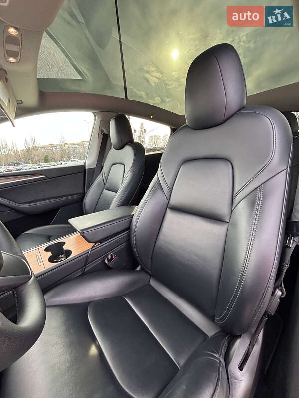 Внедорожник / Кроссовер Tesla Model Y 2023 в Днепре фото 28 Внедорожник / Кроссовер Tesla Model Y 2023 в Днепре