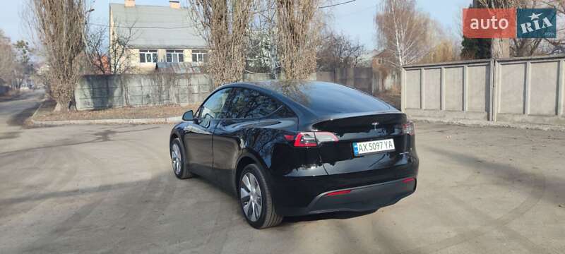 Внедорожник / Кроссовер Tesla Model Y 2023 в Харькове