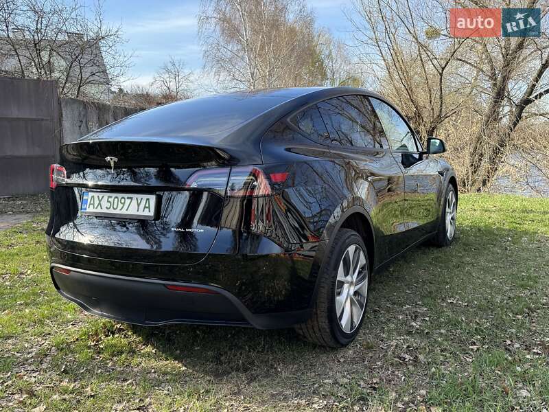 Внедорожник / Кроссовер Tesla Model Y 2023 в Харькове