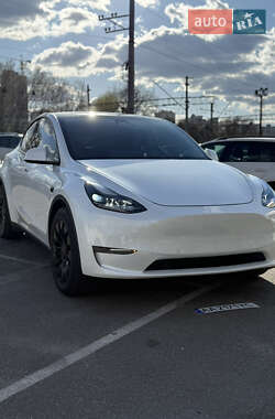 Внедорожник / Кроссовер Tesla Model Y 2022 в Киеве