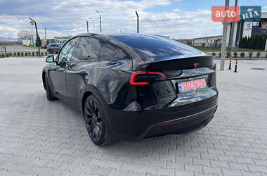 Позашляховик / Кросовер Tesla Model Y 2021 в 