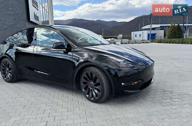 Позашляховик / Кросовер Tesla Model Y 2021 в 