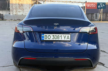 Внедорожник / Кроссовер Tesla Model Y 2021 в 