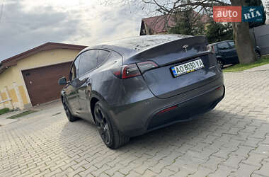 Внедорожник / Кроссовер Tesla Model Y 2023 в 