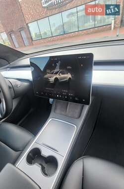 Внедорожник / Кроссовер Tesla Model Y 2022 в 