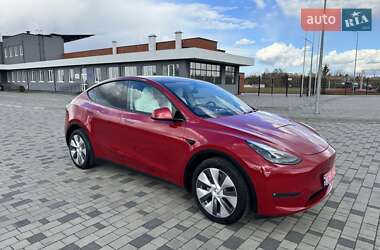 Внедорожник / Кроссовер Tesla Model Y 2021 в 