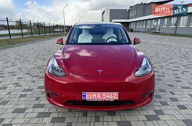 Внедорожник / Кроссовер Tesla Model Y 2021 в 