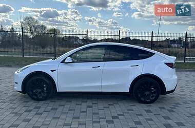 Внедорожник / Кроссовер Tesla Model Y 2023 в 