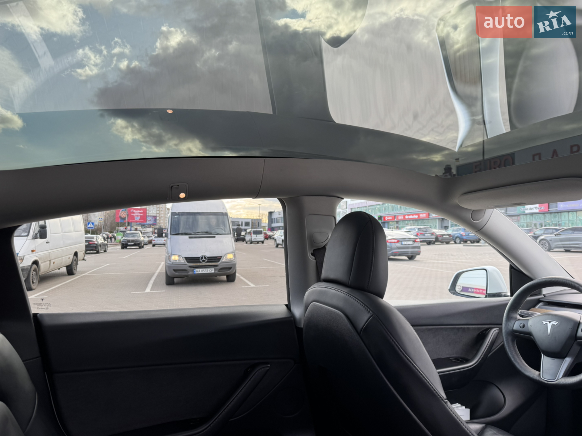 2021 Tesla Model Y - мініатюра 13