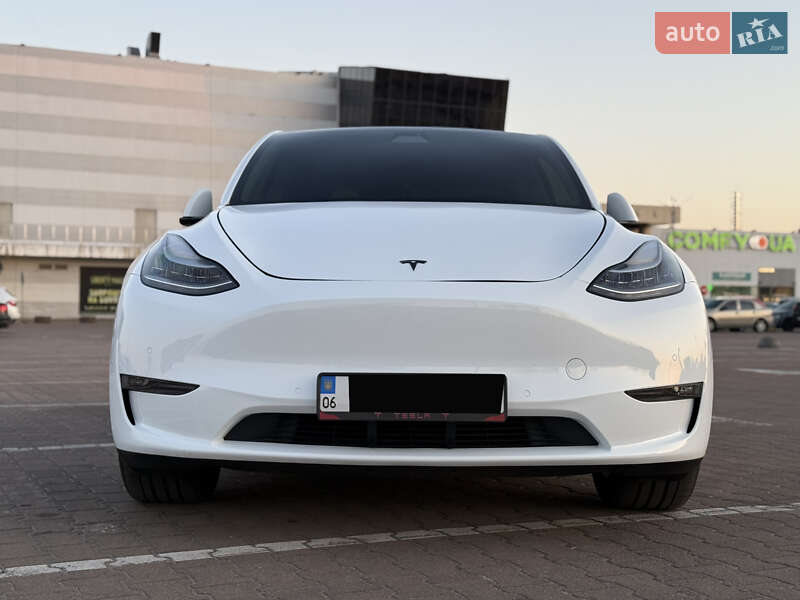 Внедорожник / Кроссовер Tesla Model Y 2022 в Житомире