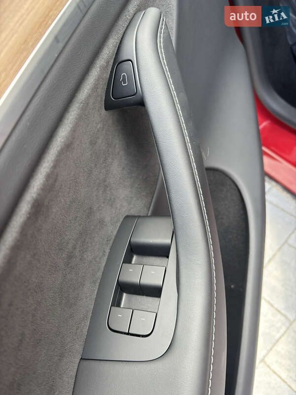 Внедорожник / Кроссовер Tesla Model Y 2023 в Збараже