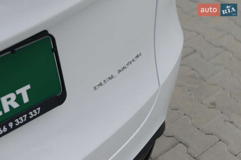 Внедорожник / Кроссовер Tesla Model Y 2022 в Мукачево фото 7 Внедорожник / Кроссовер Tesla Model Y 2022 в Мукачево